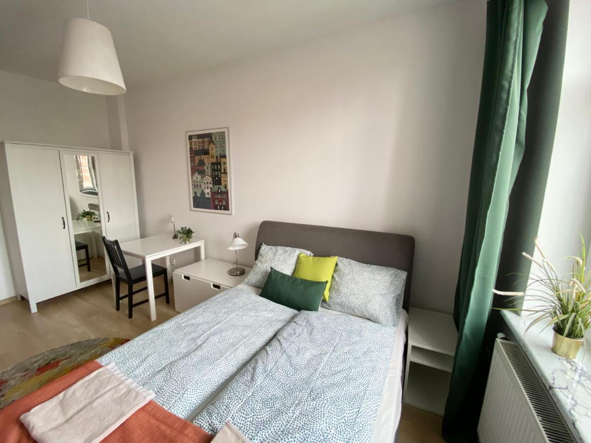Hello Apartments Amazing River View 4 Bedrooms & Balcony Γκντανσκ Εξωτερικό φωτογραφία