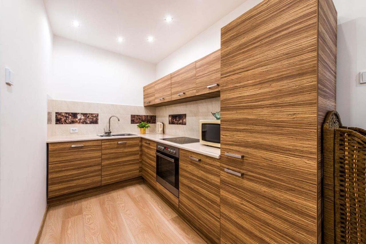 Hello Apartments Amazing River View 4 Bedrooms & Balcony Γκντανσκ Εξωτερικό φωτογραφία