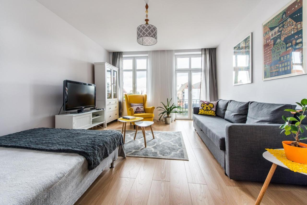 Hello Apartments Amazing River View 4 Bedrooms & Balcony Γκντανσκ Εξωτερικό φωτογραφία