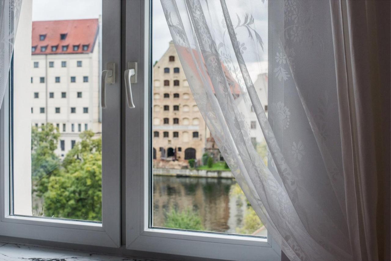 Hello Apartments Amazing River View 4 Bedrooms & Balcony Γκντανσκ Εξωτερικό φωτογραφία